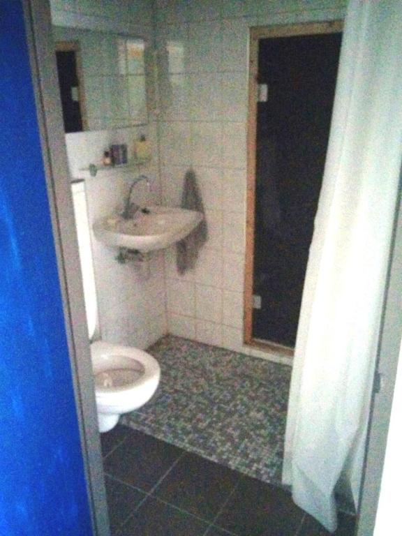 B&B 16C Maassluis NL room 5